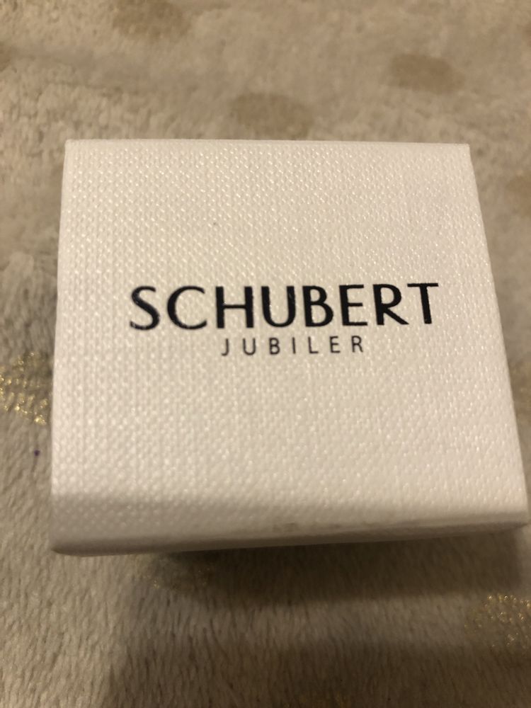 Pudełko Schubert na biżuterię, zaręczyny