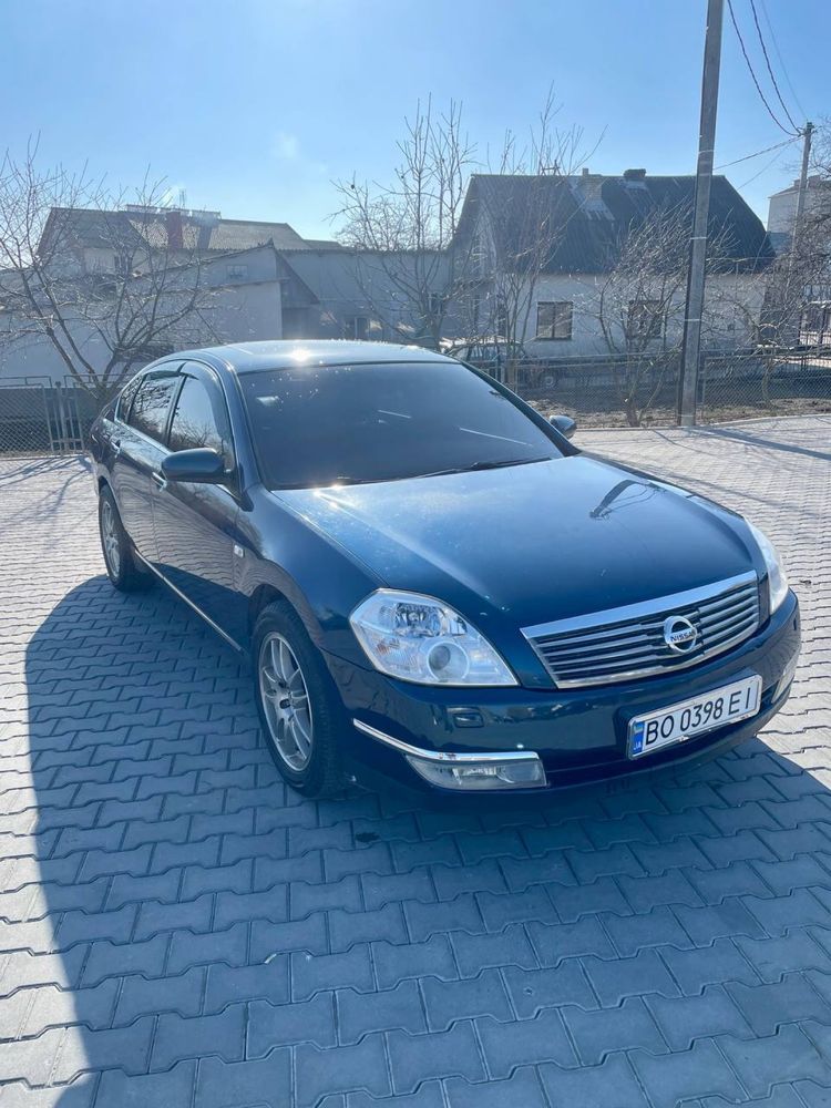 Nissan teana 3.5