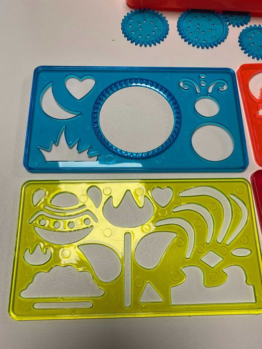 Mala stencil Imaginarium para desenhar, muito portátil