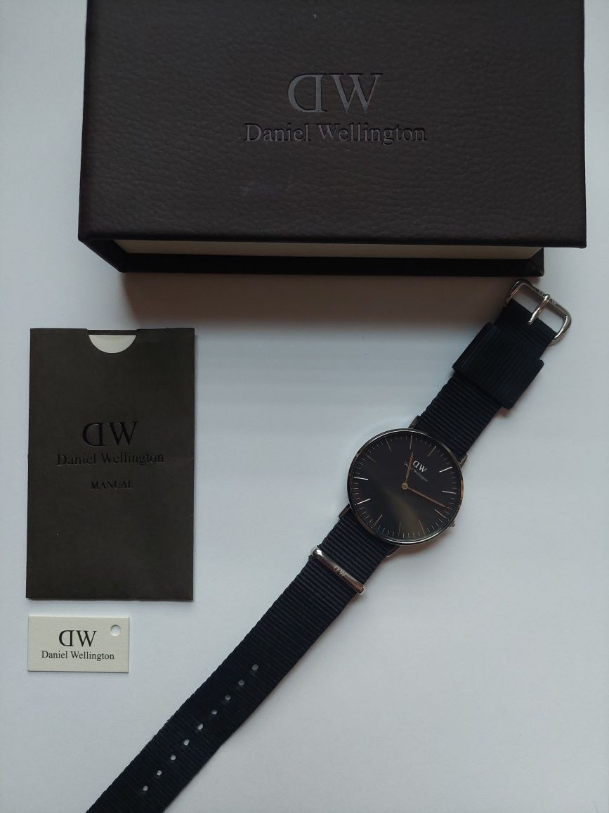 Zegarek damski - DANIEL WELLINGTON