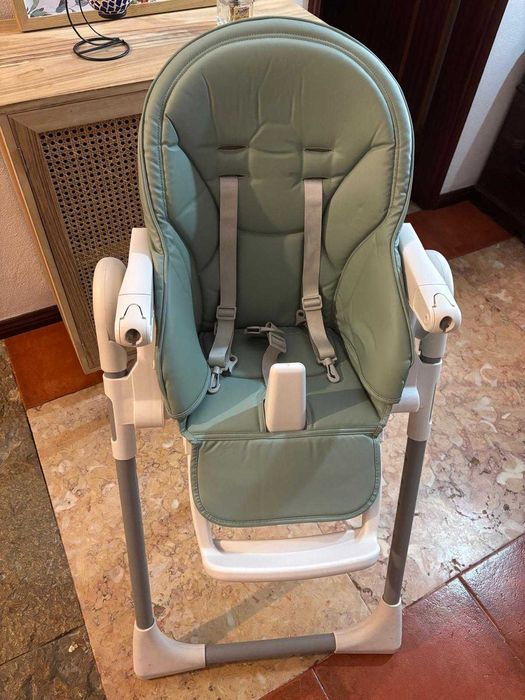 Cadeira de refeição bebé marca Zippy