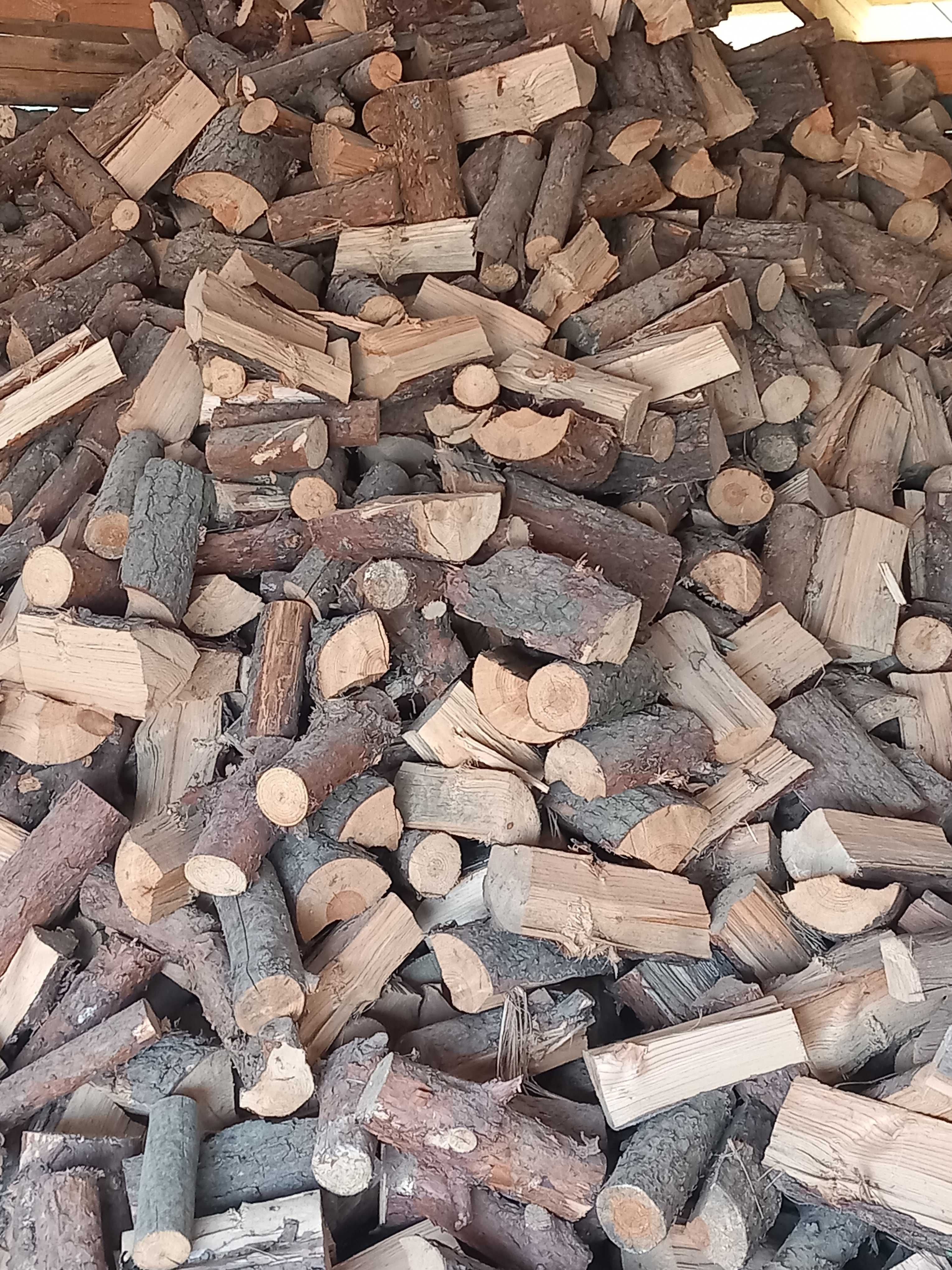 Drewno sosnowe opałowe suche