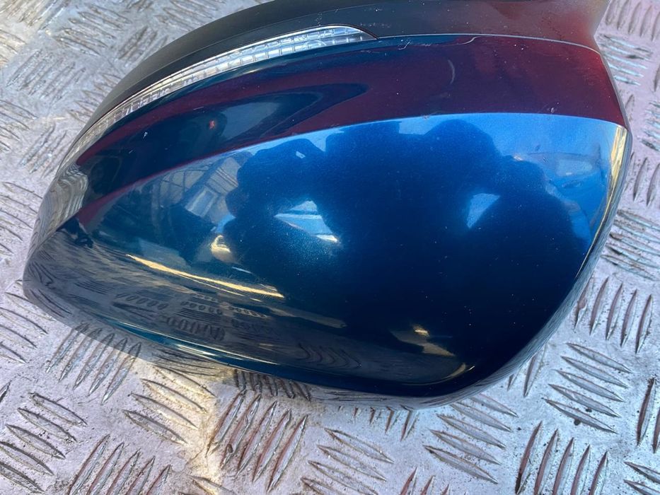 Зеркало левое Туарег ЦР Дзеркало ліве 8H P5M Touareg CR дверей СР