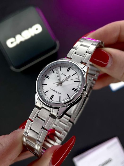 Жіночі годинники Casio