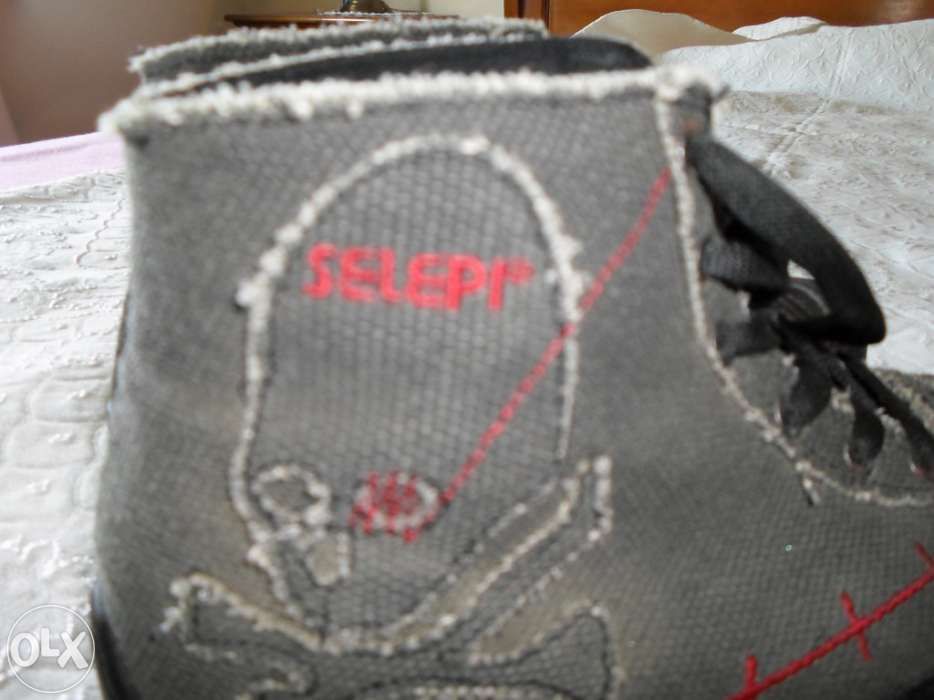 Ténis bota mulher