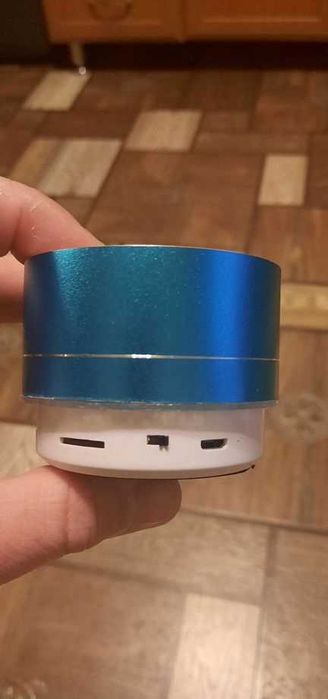 Портативная Bluetooth колонка A10 с подсветкой