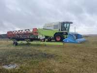 CLAAS MEDION 310 з 2-умя жатками та візком