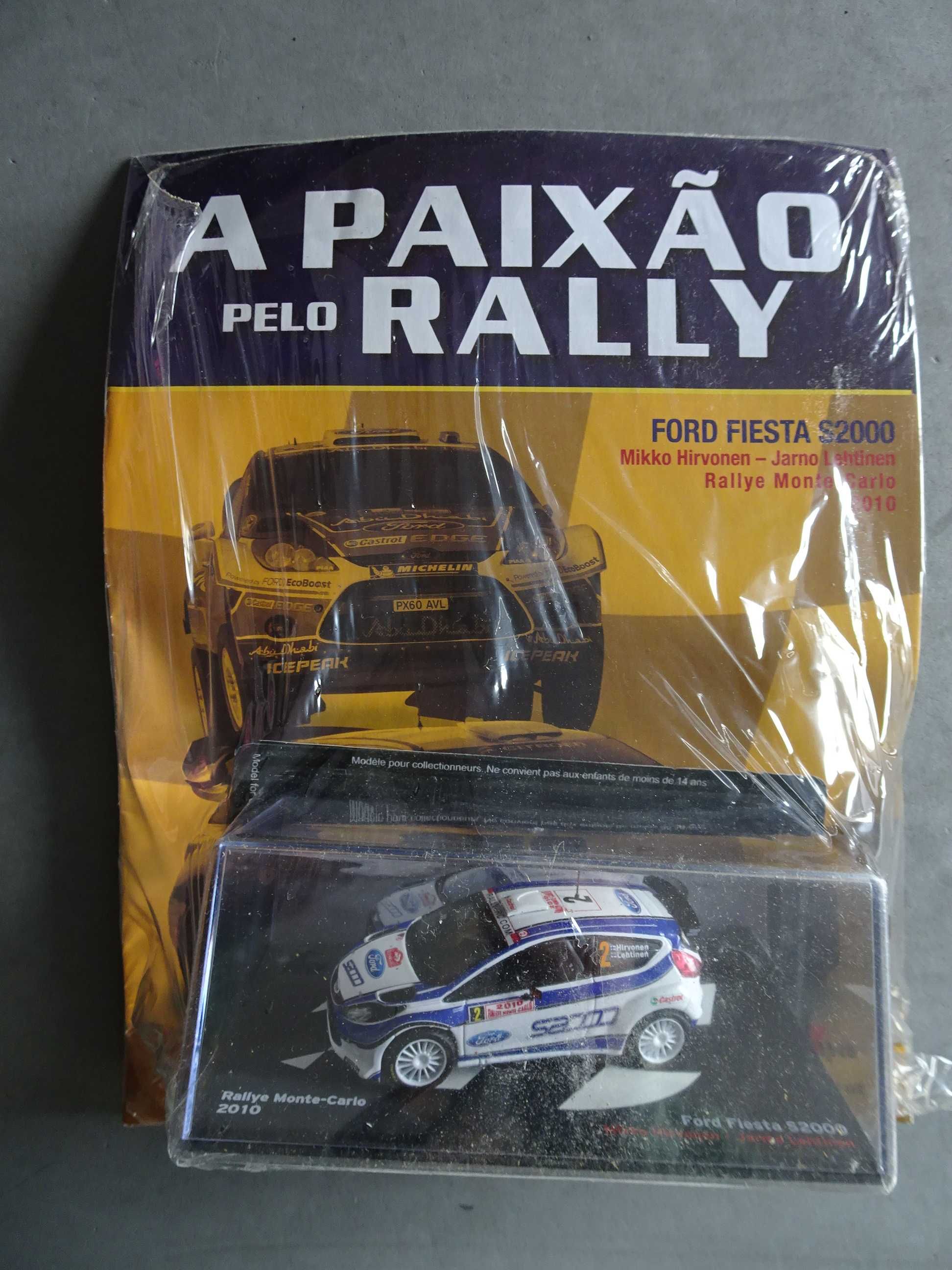 Miniatura Altaya - Ford Fiesta S2000 - Mikko Hirvonen - Jarno Lethinen