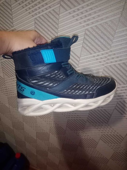 Демісезонні черевики Skechers на хлопчика