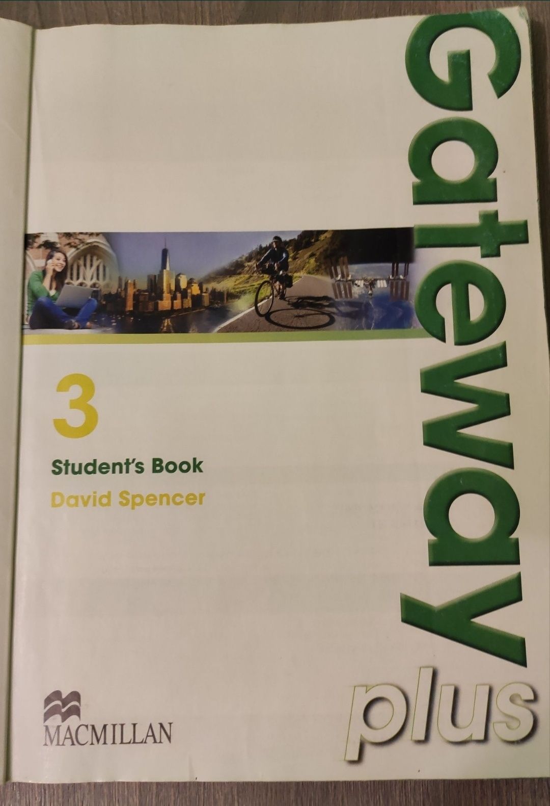 Gateway plus students book podręcznik angielski Spencer nauka