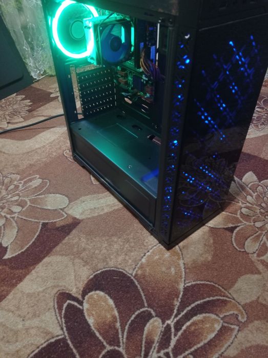 Системний блок на Пк