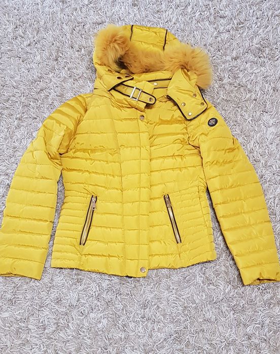 Осінньо-весняна курточка, нова,розмір М