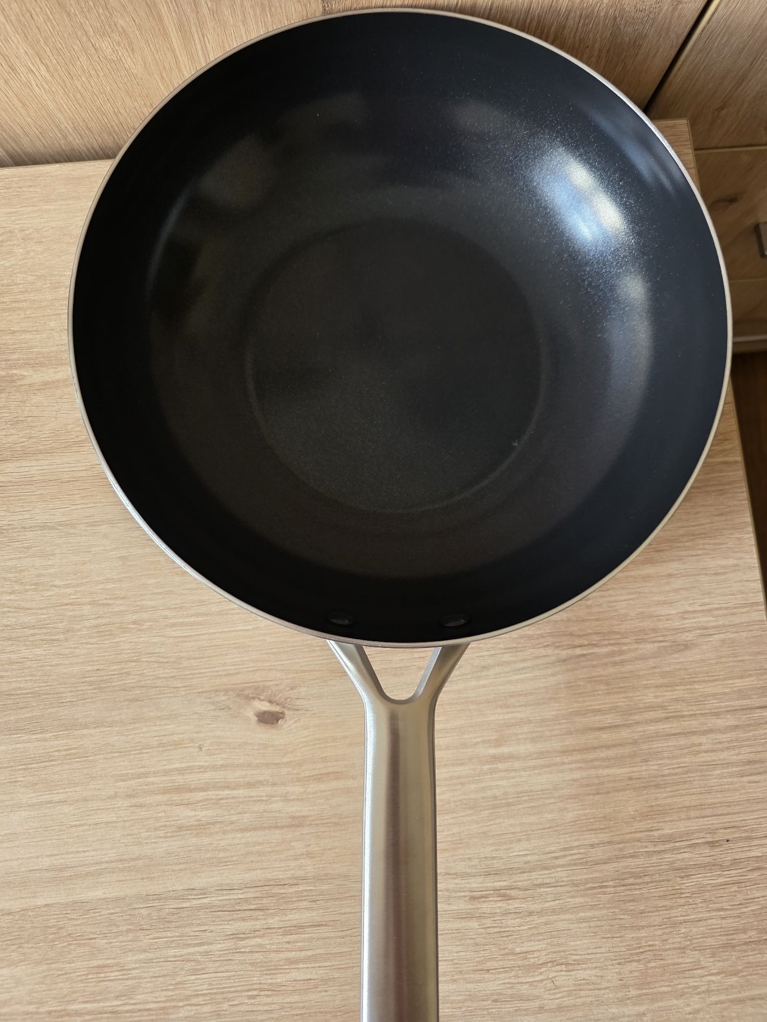 Wok z pokrywką Royal