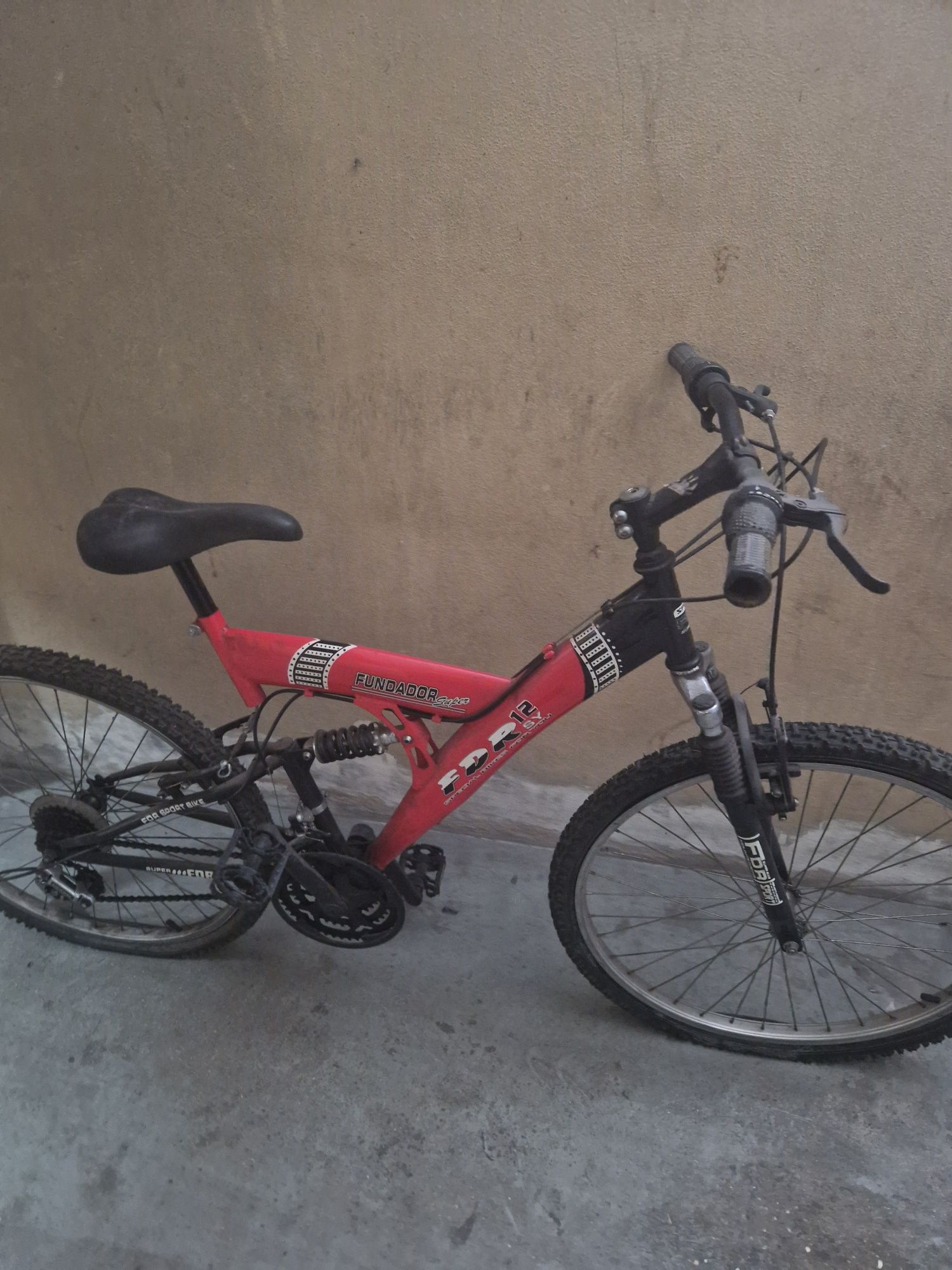 Vendo bicicleta FUNDADOR SUPER