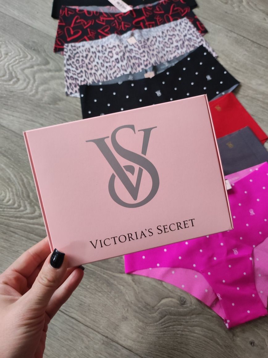 Безшовна білизна трусики від Вікторії Сікрет Victoria's Secret