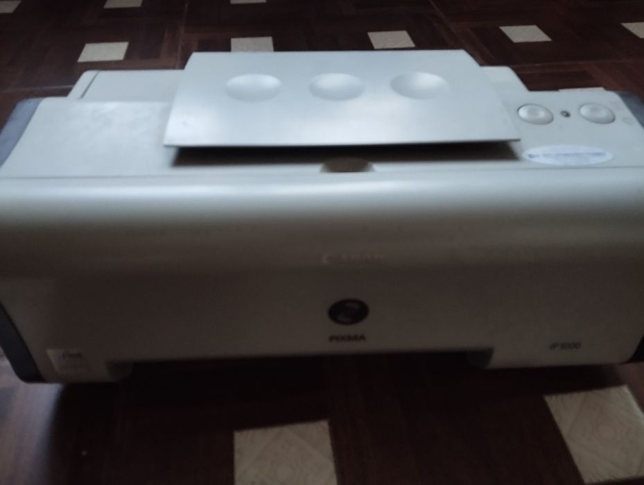 Прінтер  canon .