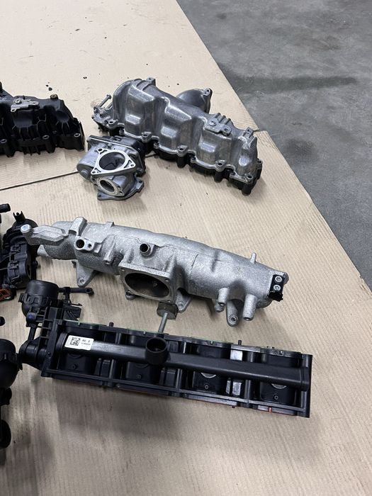 Впускний колектор Впускной колектор Ауді 2.0 TFSI TDI A4 A5 Q5