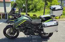 Sprzedam Benelli 702X