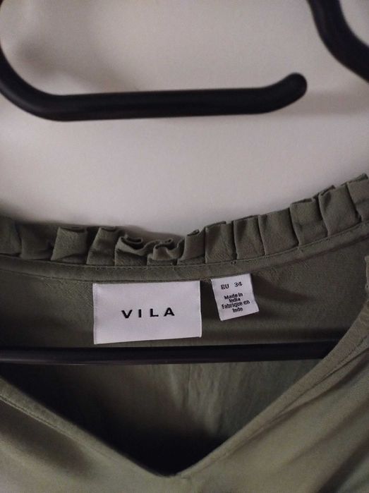 Oliwkowa sukienka z wiskozy