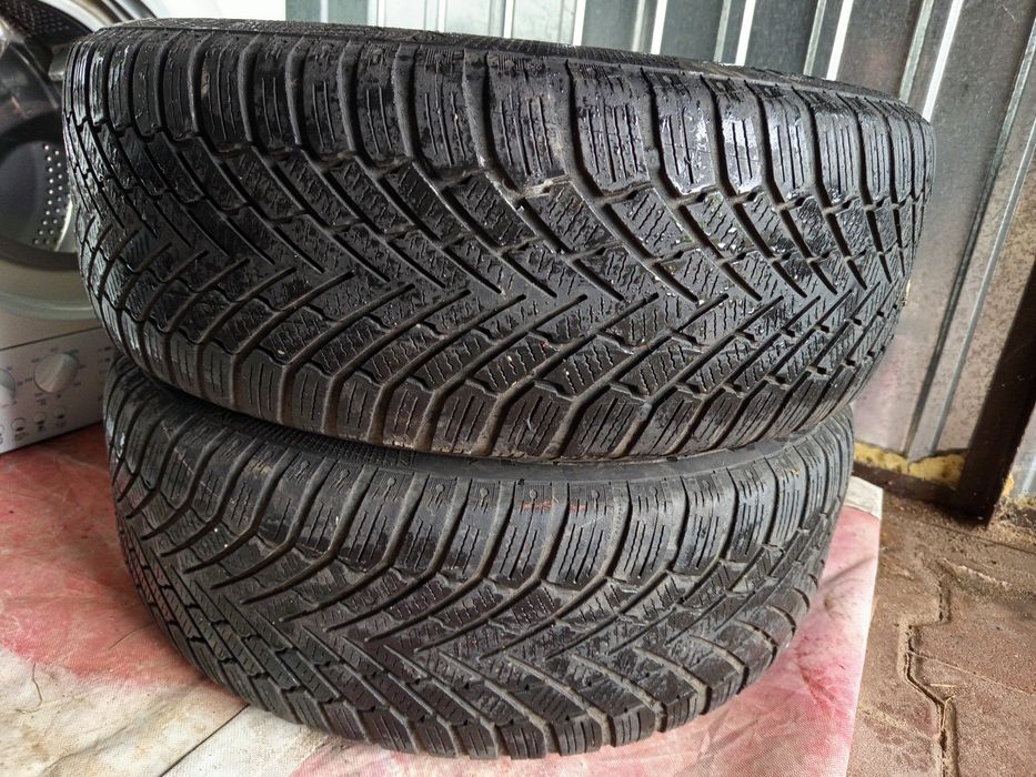 Opony zimowe Continental 205/55/R 16 z felgami gratis 2 sztuki