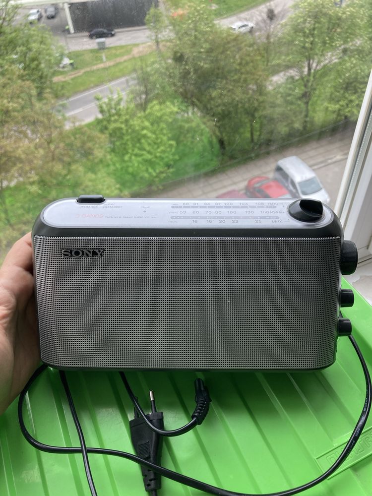 Радіоприймач Sony ICF-703L