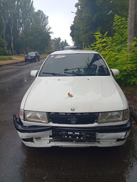 Опель Вектра а1989