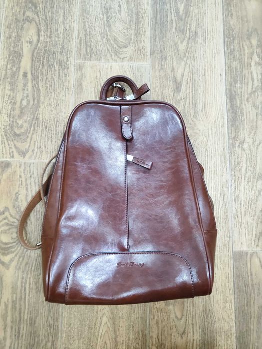 Рюкзак жіночий на змійці