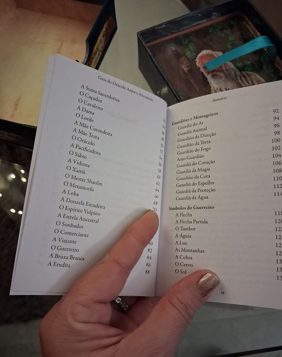 Tarot dos Anjos e Ancestrais em Português novo