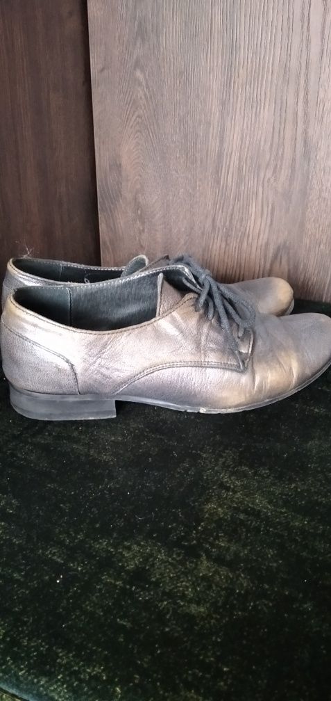 Buty skórzane 36