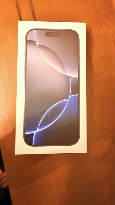 Iphone 16 PRO 128GB Titânio preto comprado em Setembro 2025