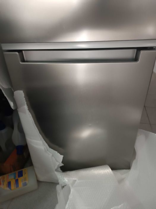 Frigorífico Whirlpool cinza