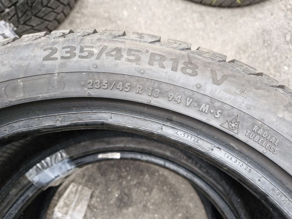 Шина гума 235 45 18 пара