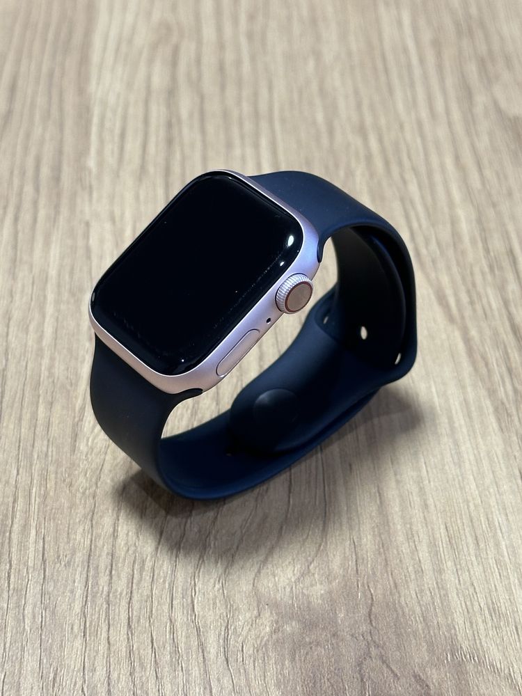 Apple Watch Series 9 41 mm LTE Pink АКБ 100%