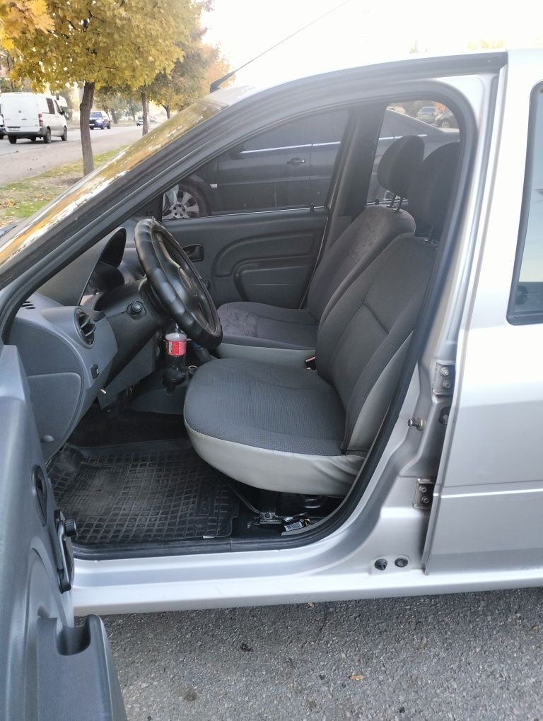 Dacia Logan 2007
