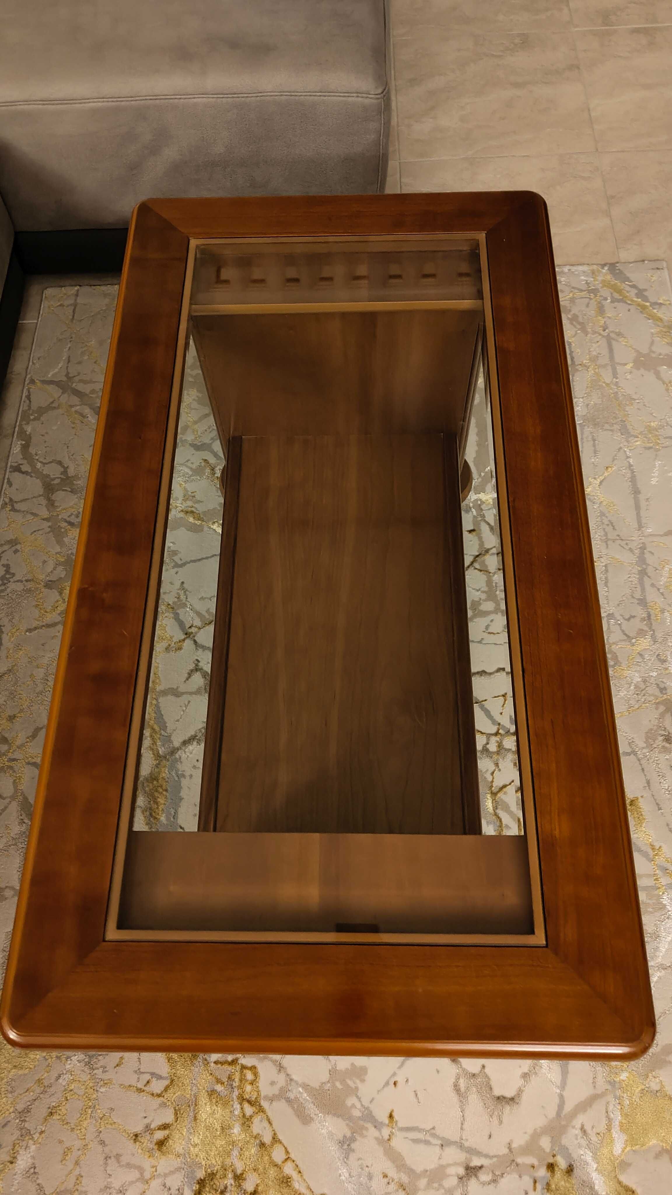 Mesa de apoio ao sofá
