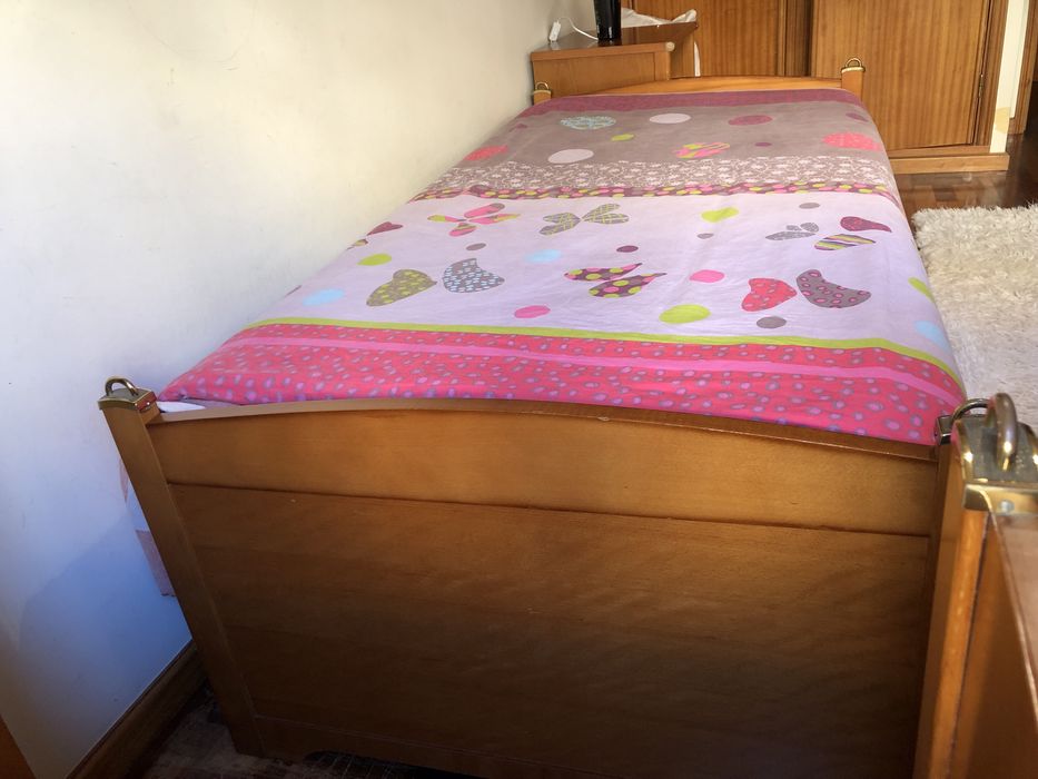 CONJUNTO MÓVEIS (madeira de cerejeira)