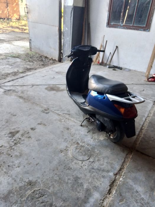 Продам Honda lead 48