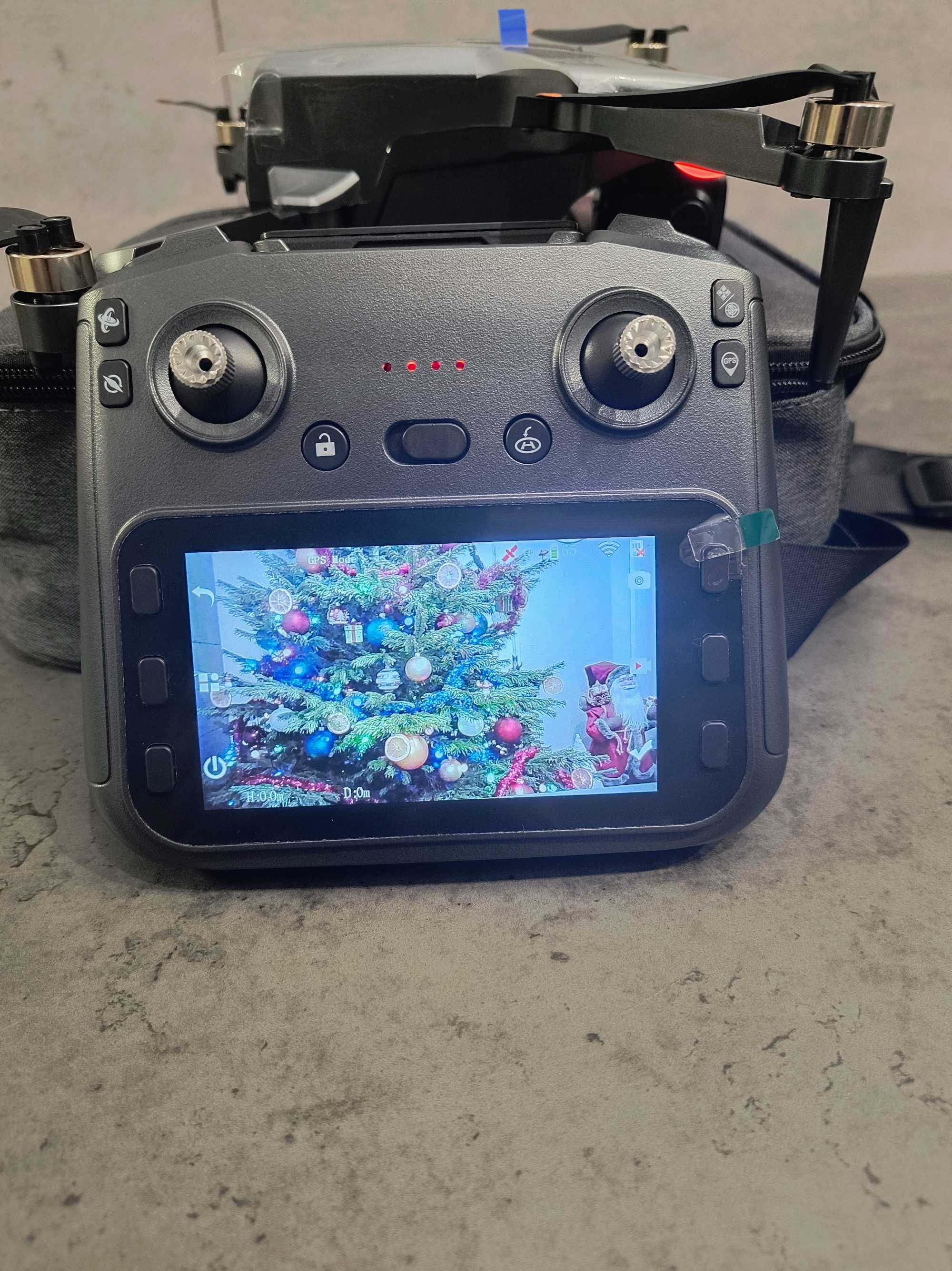 DRON profesjonalny, duży, z GPS, kamera 4k - RADIO Z MONITOREM LCD