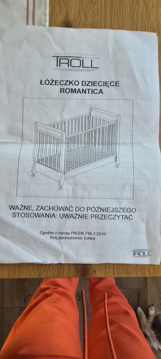 Łóżko (łóżeczko)