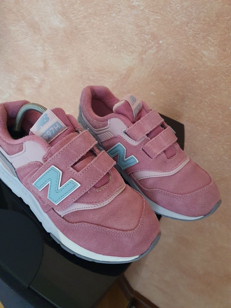 Кросівки  New balance р.35EU 21 см