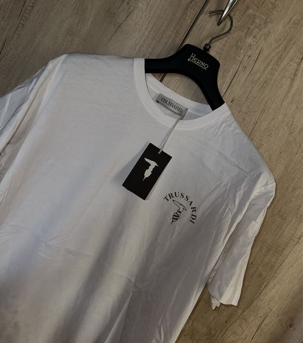 Футболка Trussardi