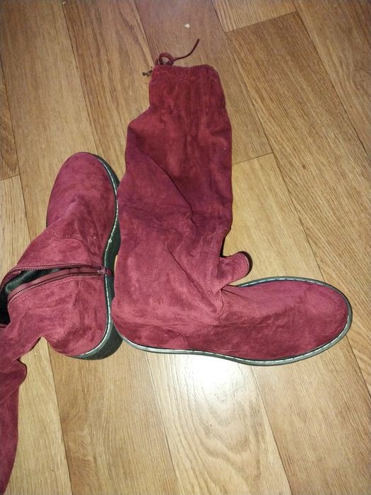 Чоботи ботфорти р 39