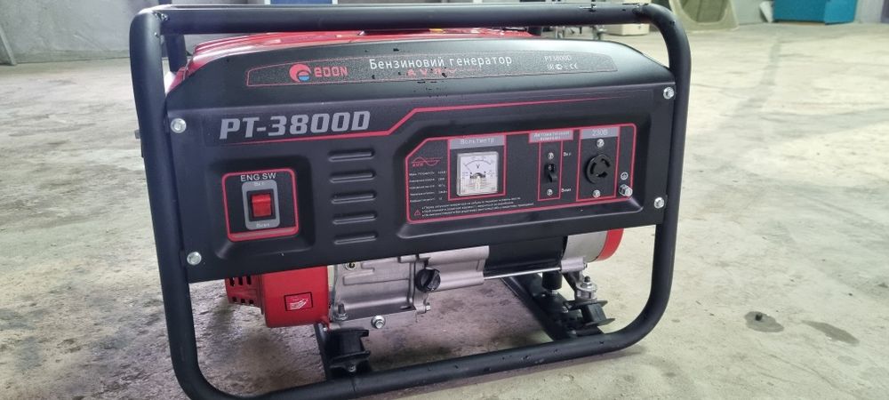 Продам бензиновий генератор Edon PT3800D