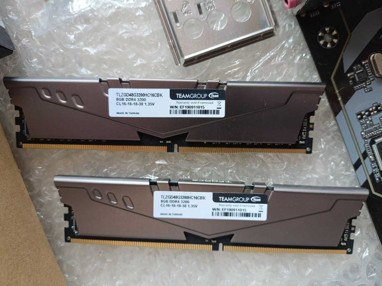 Оперативна пам’ять T Force VulcanZ 2x8GB(16gb)DDR4 3200MHz 16-18-18-38