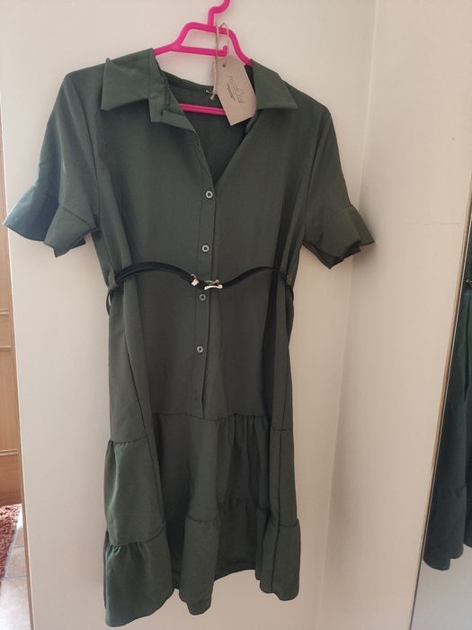 Vestido verde tropa