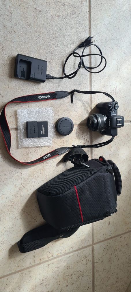 Canon EOS M50 com pouco uso