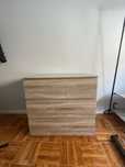 Comoda castanha de 3 gavetas