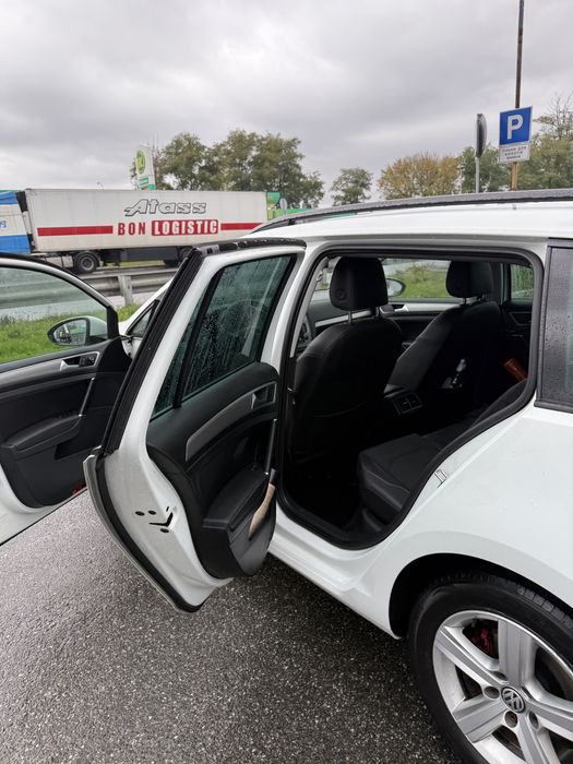 Volkswagen Golf 2.0 TDI DSG 2015 рік ІДЕАЛ