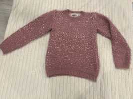 Не дорого продам теплый-розовий свитер для девочки 9-11 лет