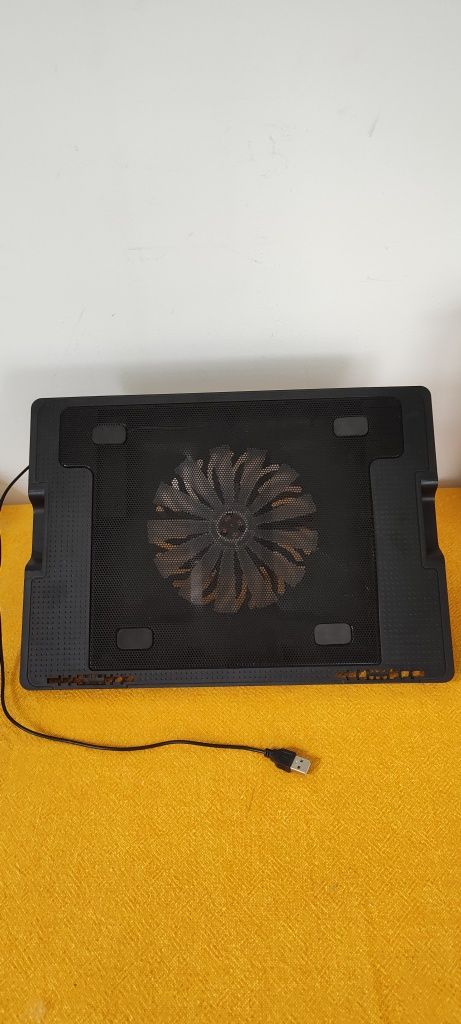Ergonomiczna podkładka chłodząca pod laptopa Media-Tech Heat Buster 4